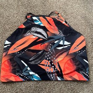 LICI FIT Autumn Blaze Criss Cross Crop Top